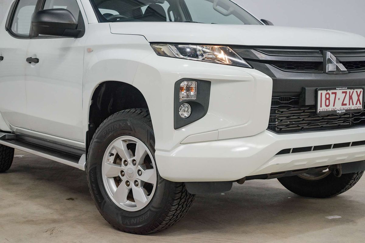 2019 Mitsubishi Triton GLX+ MR 4X4