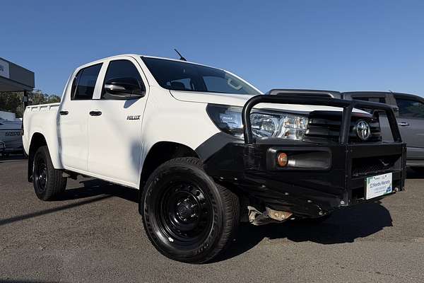 2016 Toyota Hilux Workmate GUN125R 4X4