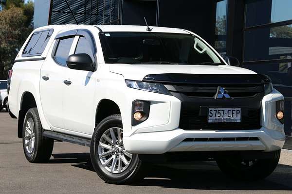 2019 Mitsubishi Triton GLX MR 4X4