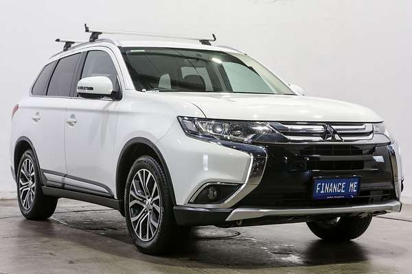 2017 Mitsubishi Outlander LS Safety Pack ZK