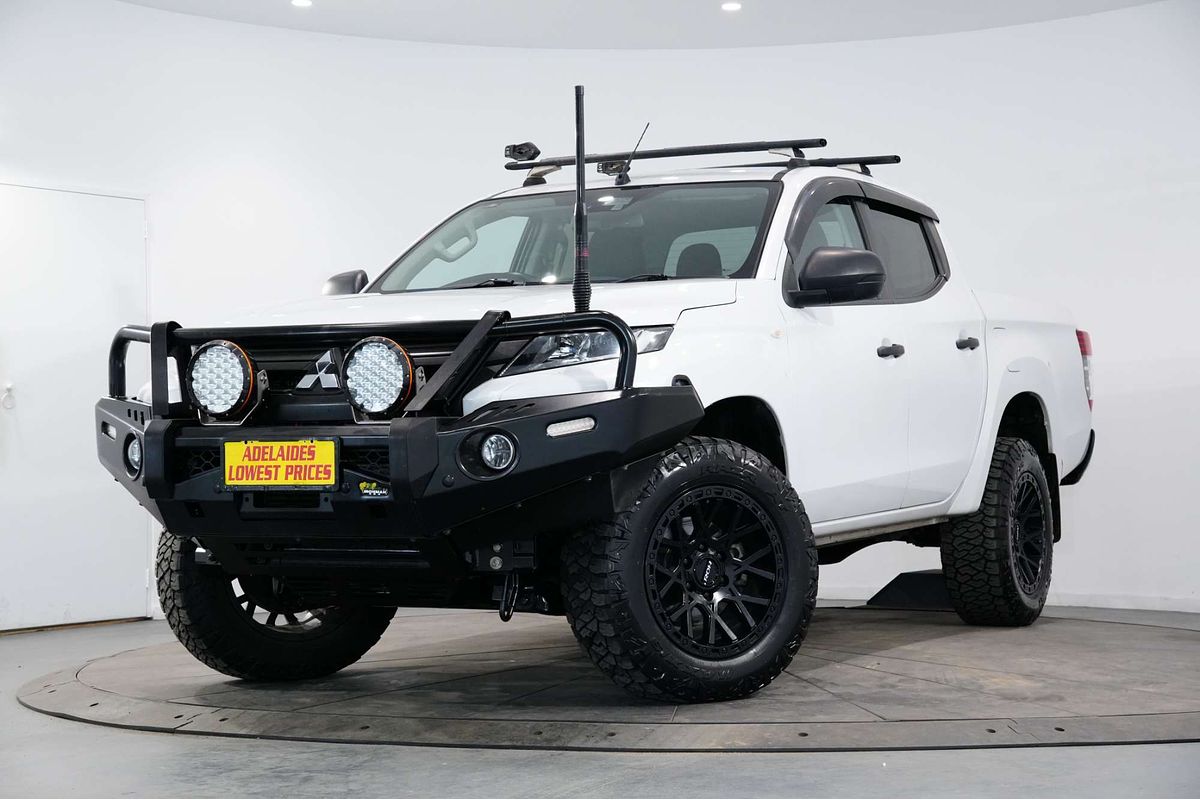 2021 Mitsubishi Triton GLX-R MR 4X4