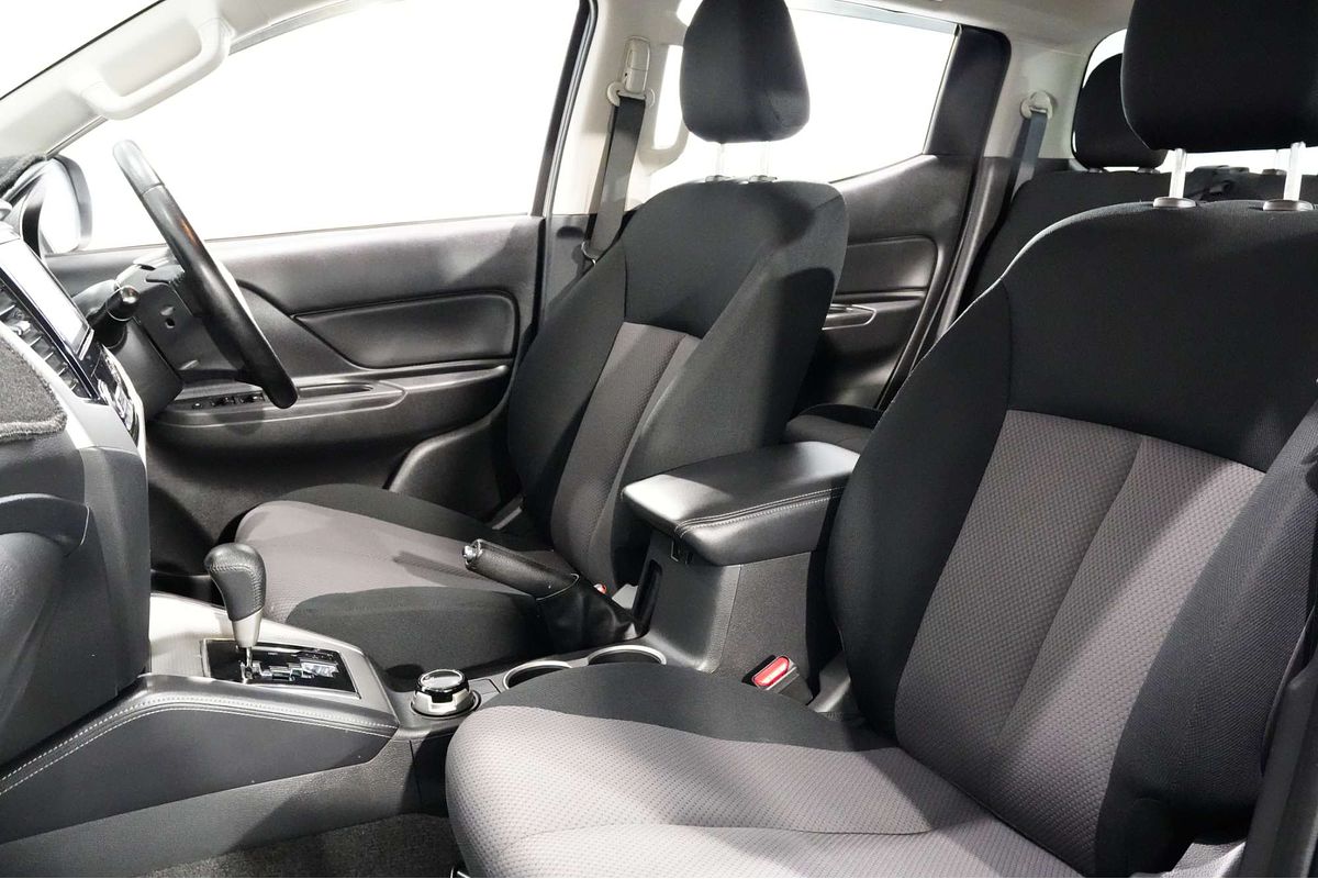 2021 Mitsubishi Triton GLX-R MR 4X4