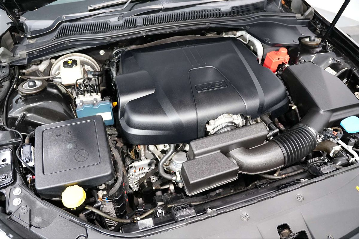 2014 Holden Commodore SV6 VF