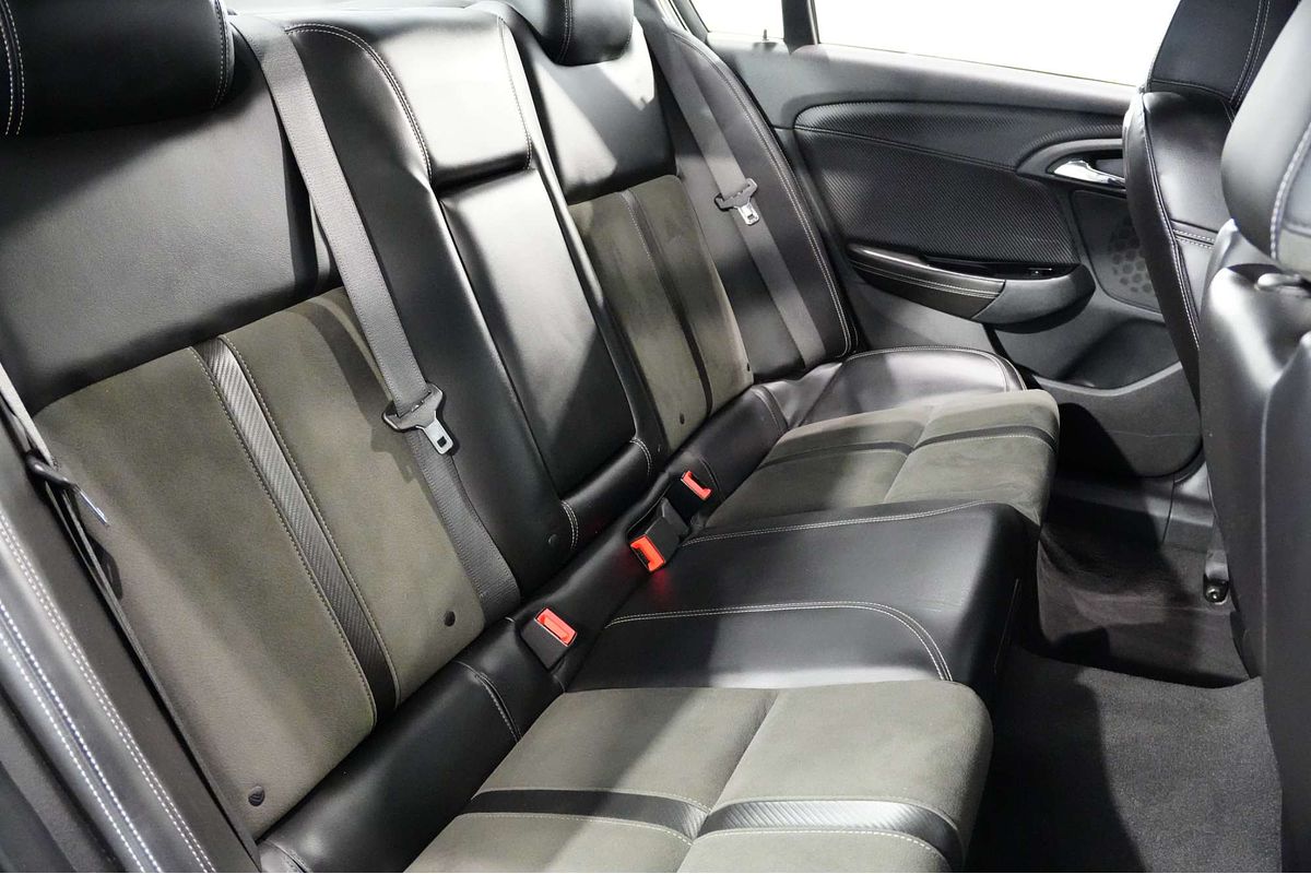 2014 Holden Commodore SV6 VF