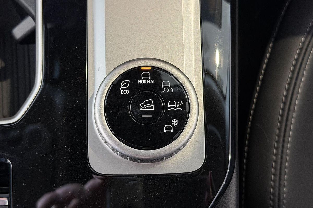 2025 Mitsubishi Triton GLX-R MV 4X4