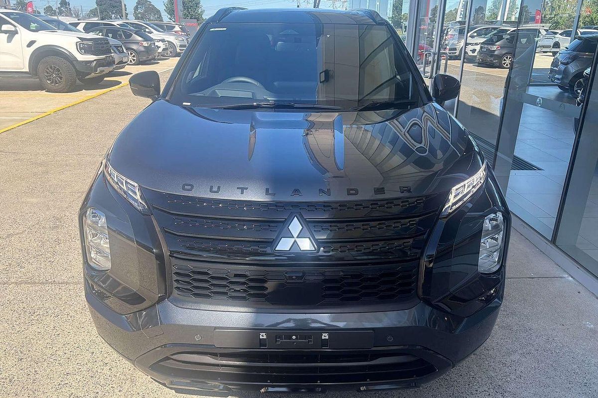 2025 Mitsubishi Outlander PHEV GSR ZM