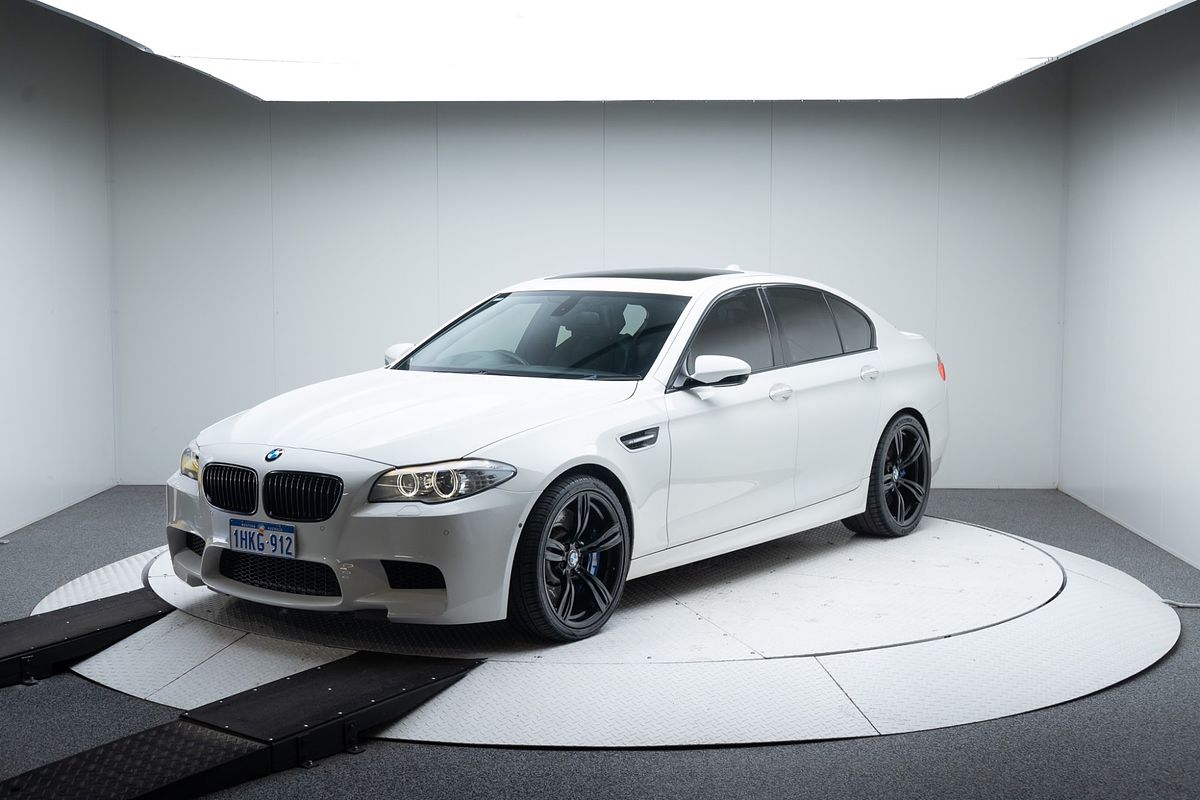 2012 BMW M5 F10