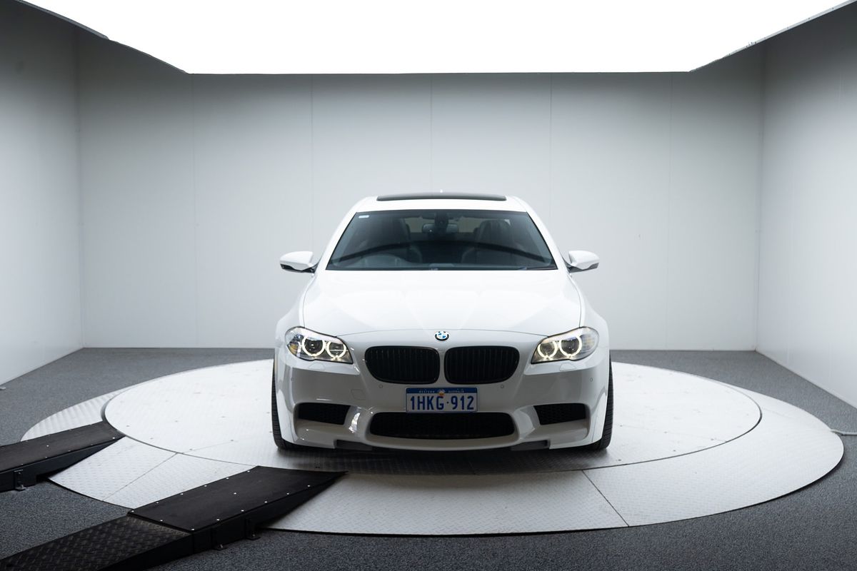 2012 BMW M5 F10