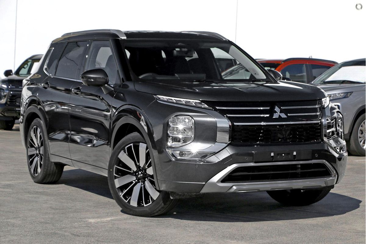 2025 Mitsubishi Outlander Exceed ZM