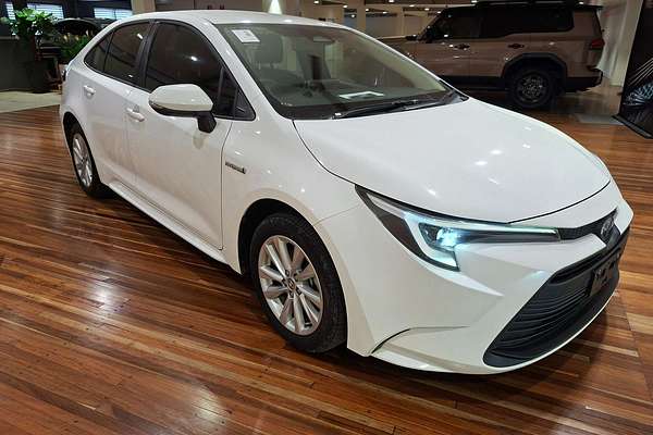 2022 Toyota Corolla Ascent Sport Hybrid ZWE219R