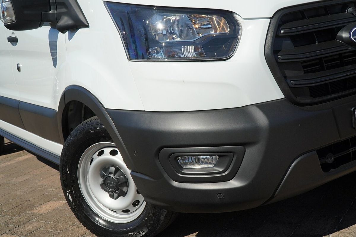 2024 Ford Transit 350L VO LWB Mid Roof