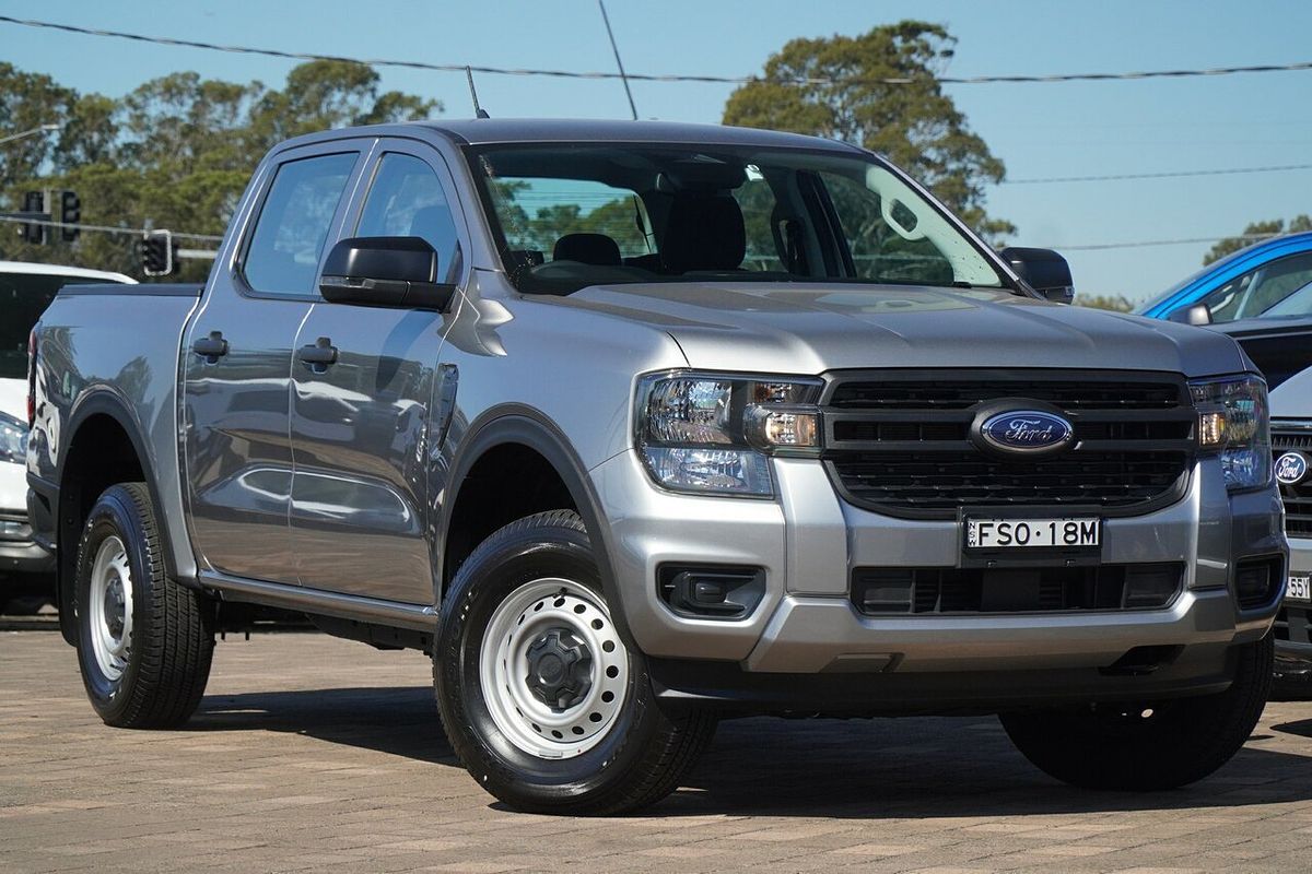 2025 Ford Ranger XL 4X4 2.0L