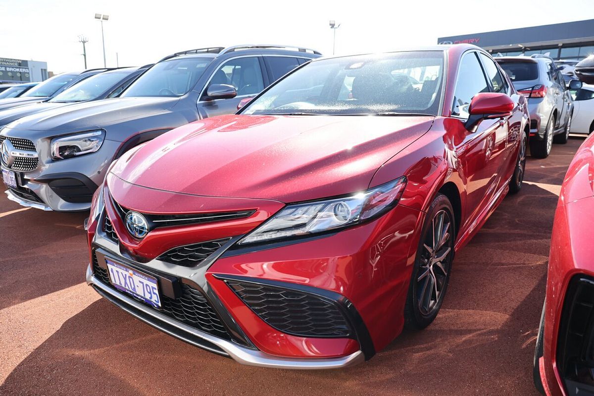 2021 Toyota Camry SL AXVH70R
