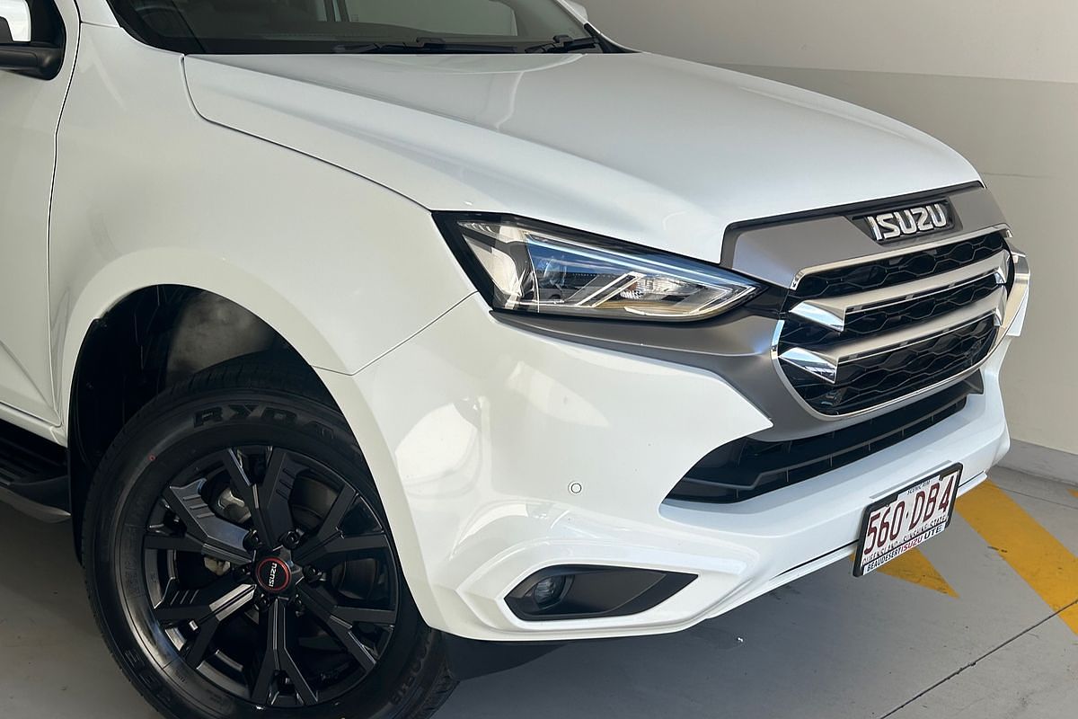 2021 Isuzu MU-X LS-T