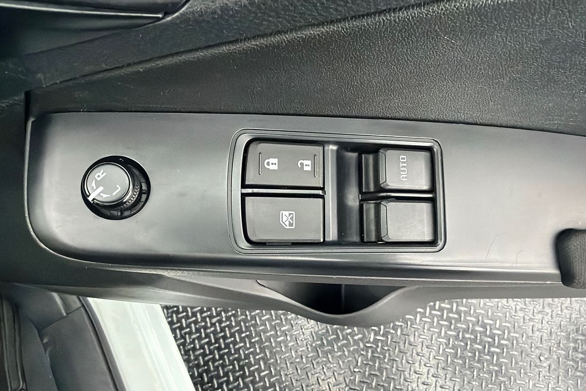 2021 Isuzu D-MAX SX High Ride Rear Wheel Drive