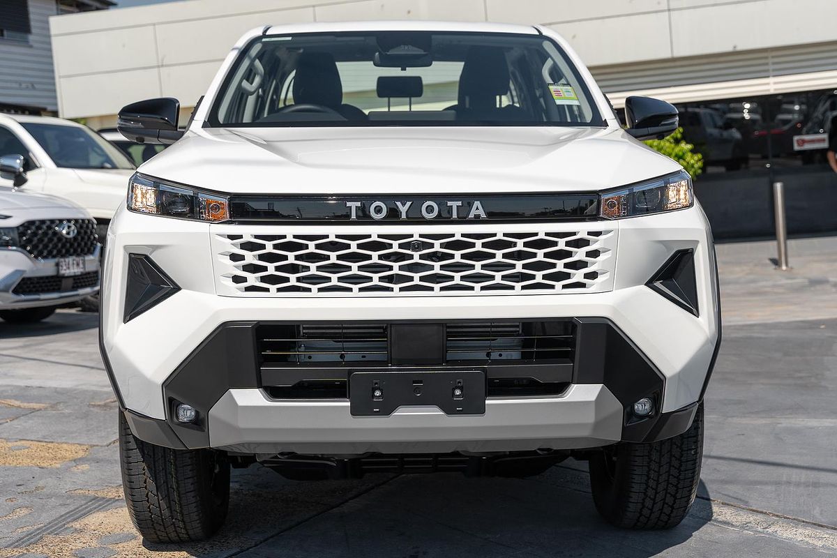 2026 Toyota Hilux SR 48V GUN227R 4X4