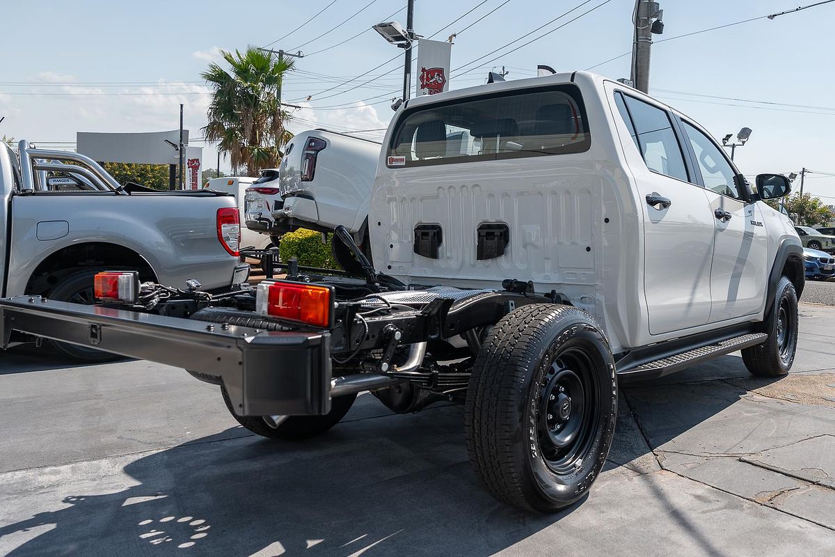 2026 Toyota Hilux SR 48V GUN227R 4X4