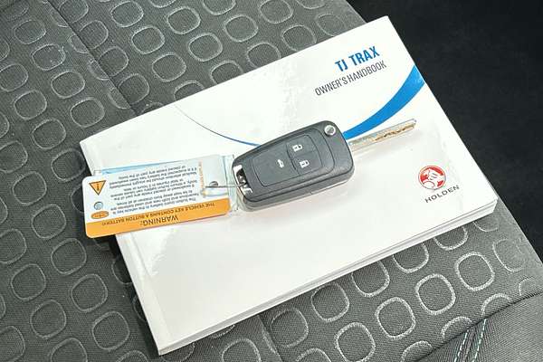 2015 Holden Trax LS TJ thumb-22
