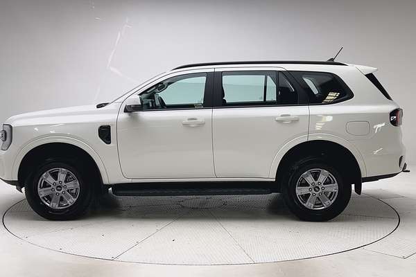 2024 Ford Everest Ambiente 2.0L thumb-4