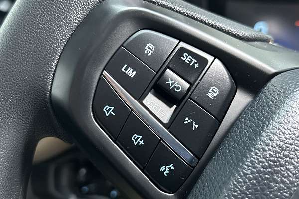 2024 Ford Everest Ambiente 2.0L thumb-17