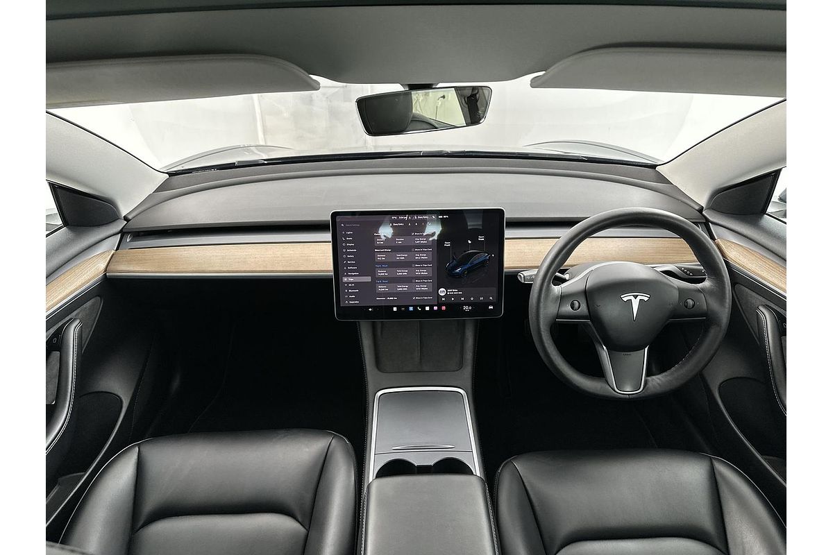 2022 Tesla Model 3 Rear-Wheel Drive