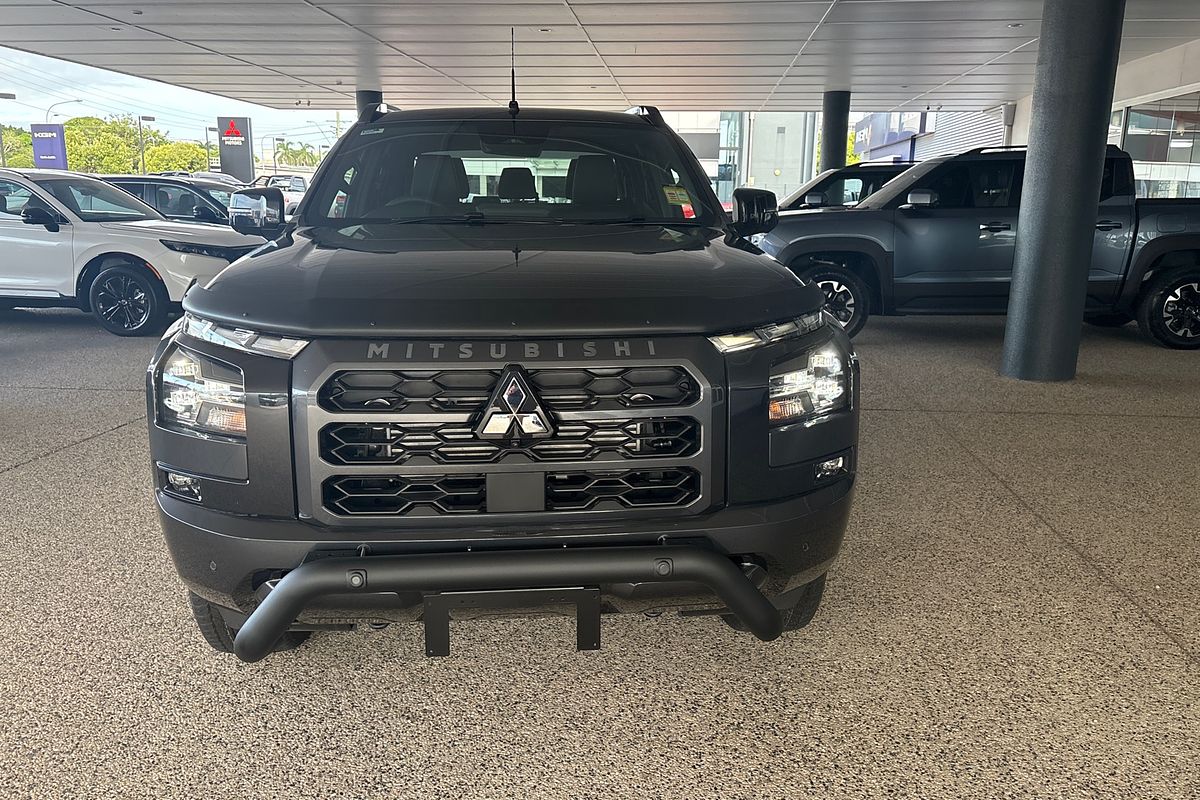 2025 Mitsubishi Triton GSR Special Edition MV 4X4