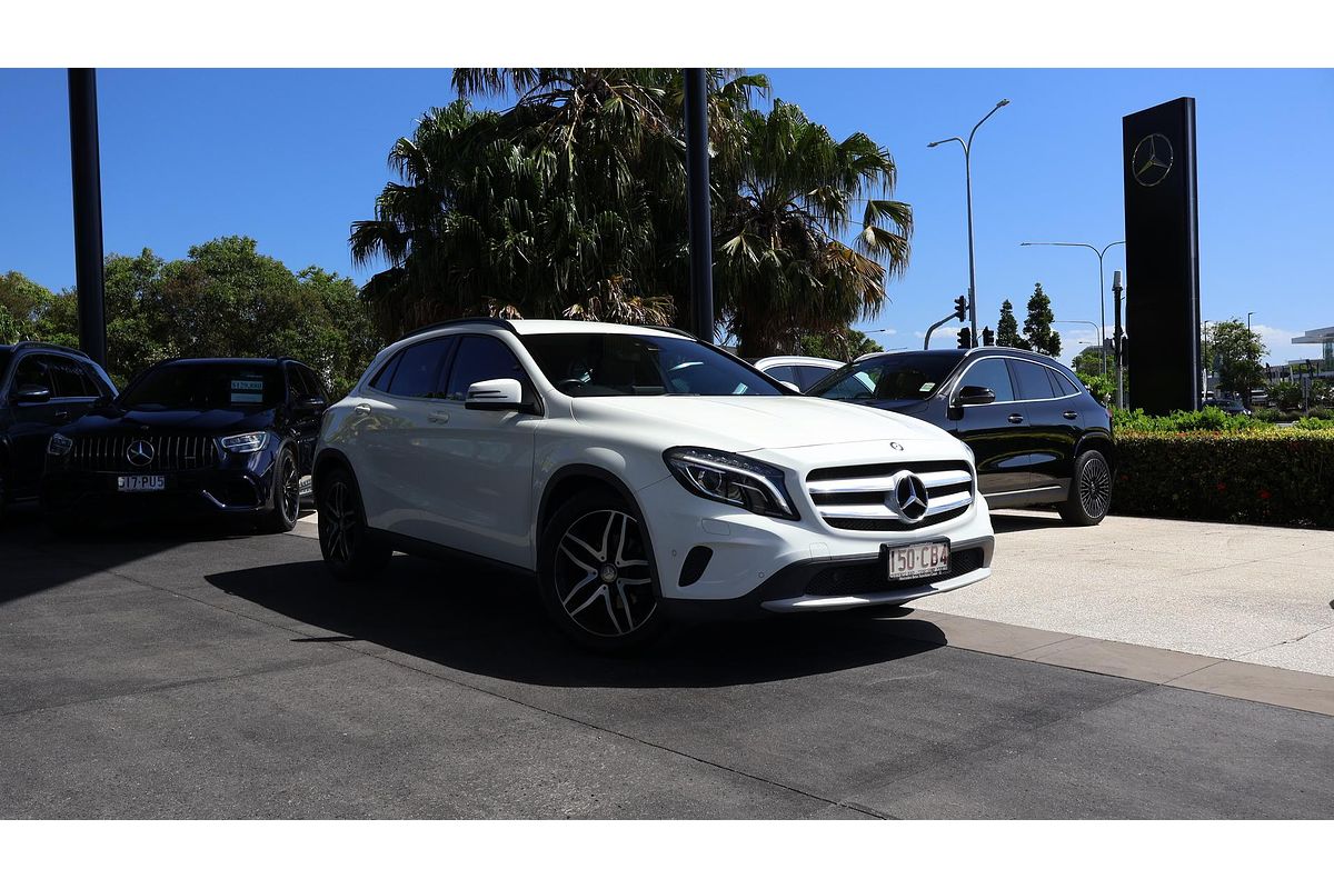 2017 Mercedes-Benz GLA-Class GLA180 X156