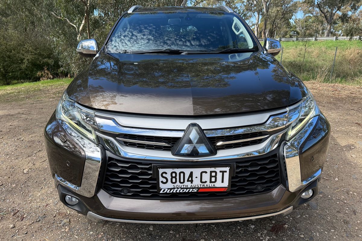 2017 Mitsubishi Pajero Sport Exceed QE