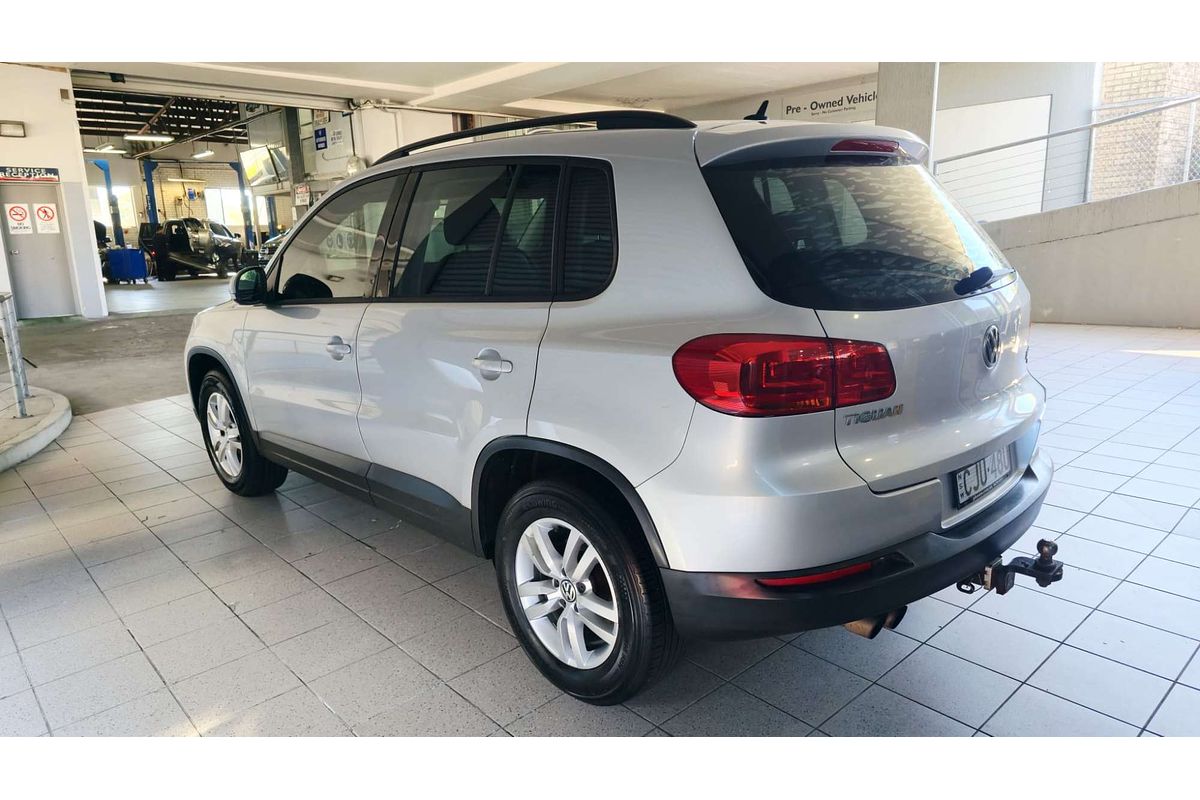 TIGUAN 5NC MY13 103 TDI 2.0L DT4 DIESEL TURBO F/INJ 7 SP AUTO DIRECT SHIFT 4D WAGON 