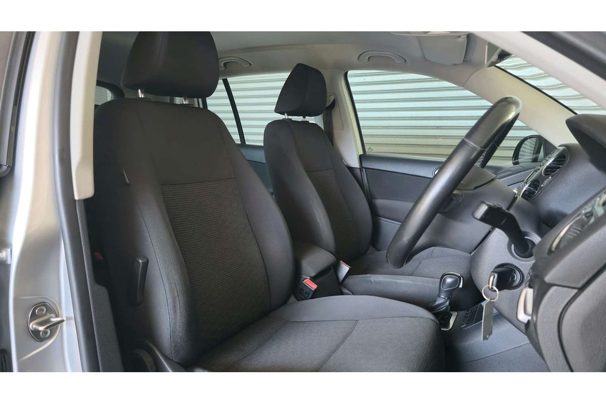 TIGUAN 5NC MY13 103 TDI 2.0L DT4 DIESEL TURBO F/INJ 7 SP AUTO DIRECT SHIFT 4D WAGON 