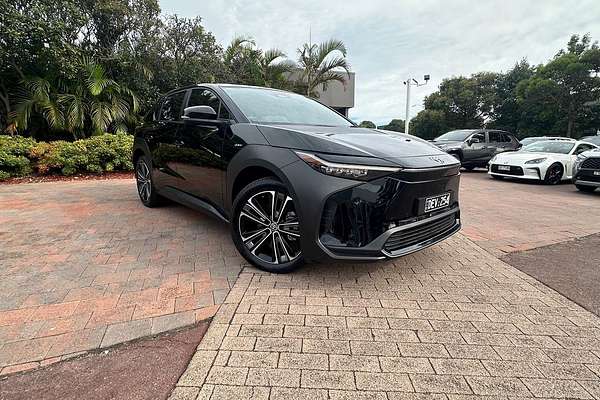 2024 Toyota bZ4X XEAM10R
