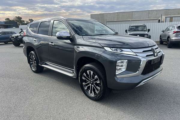 2022 Mitsubishi Pajero Sport GLS QF