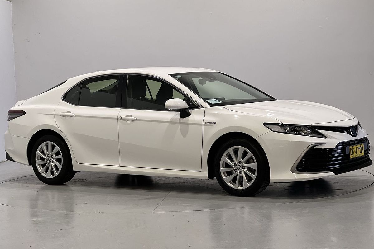 2024 Toyota Camry Ascent AXVH70R