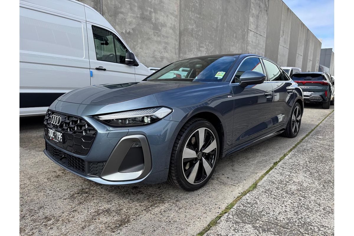 2025 Audi A5 TFSI 150kW S line B10