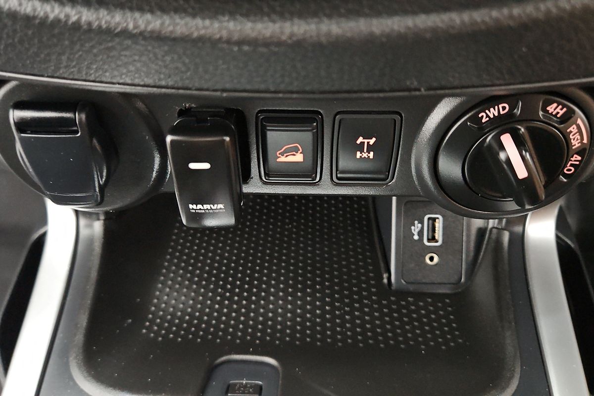 2023 Nissan Navara SL D23 4X4