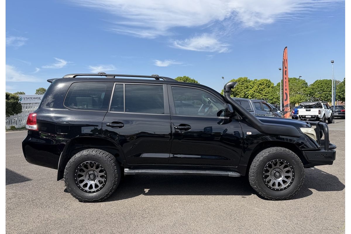 2008 Toyota Landcruiser Sahara VDJ200R