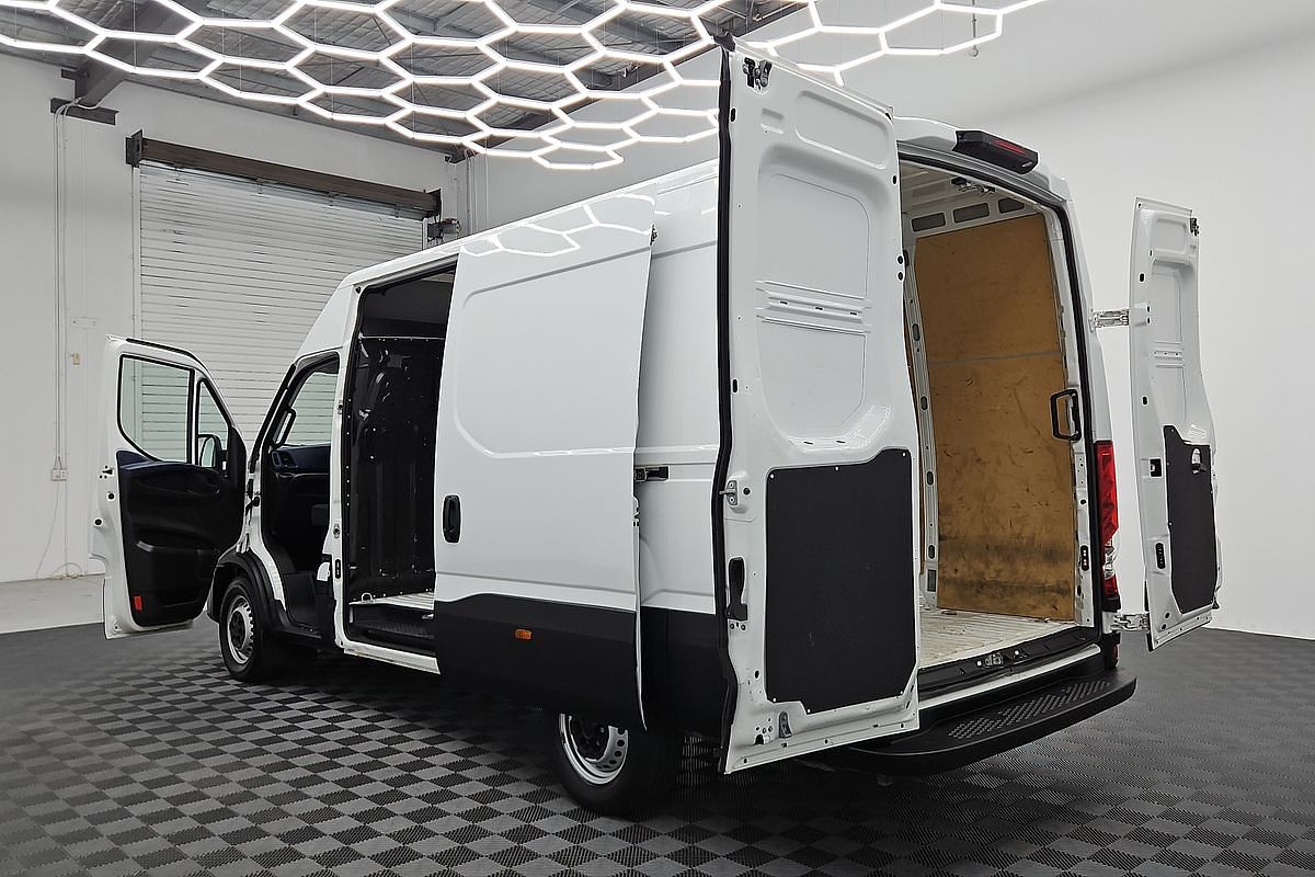 2022 Iveco Daily 35S14V