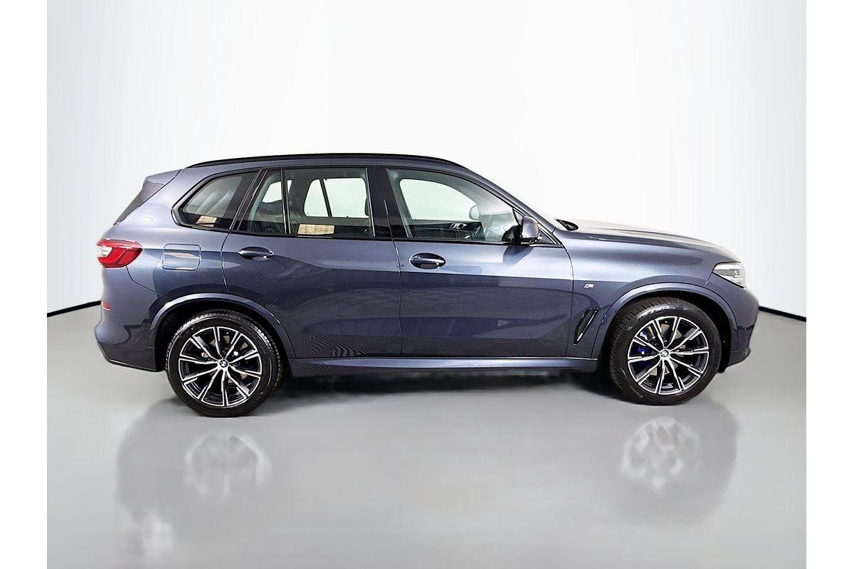 2022 BMW X5 xDrive30d M Sport G05