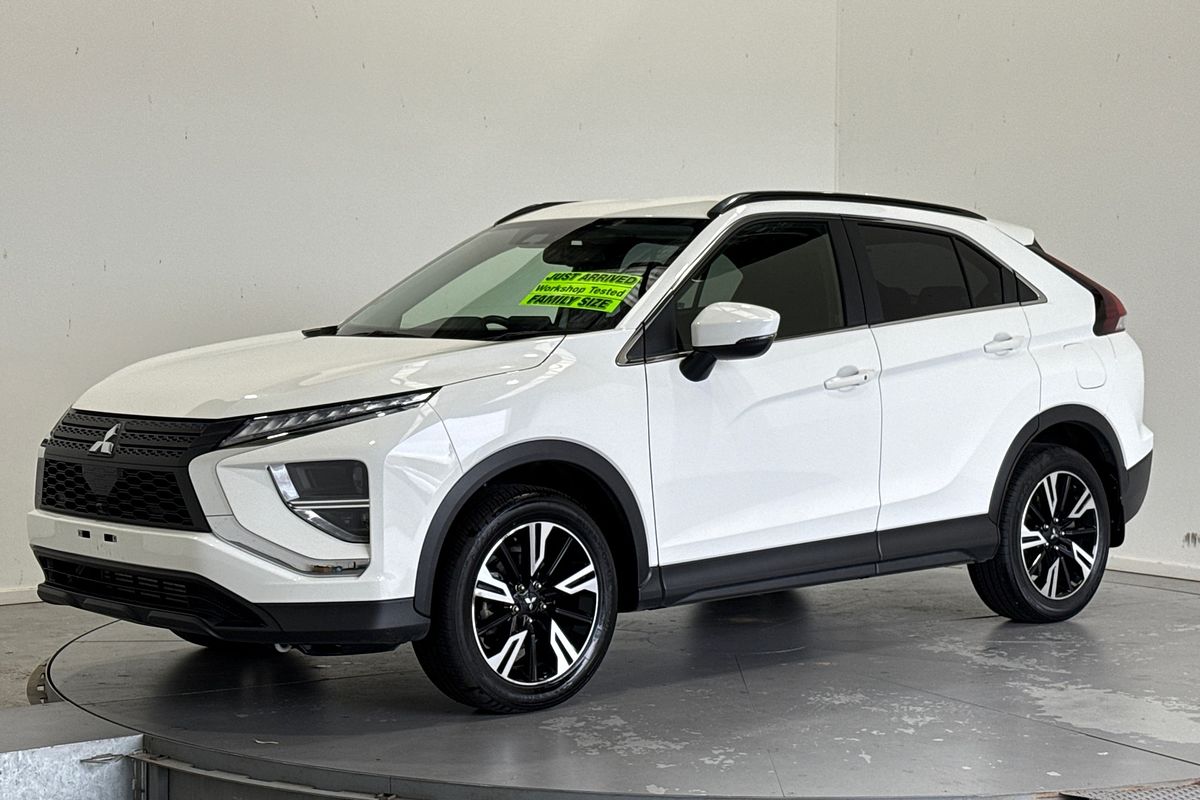 2023 Mitsubishi Eclipse Cross LS YB