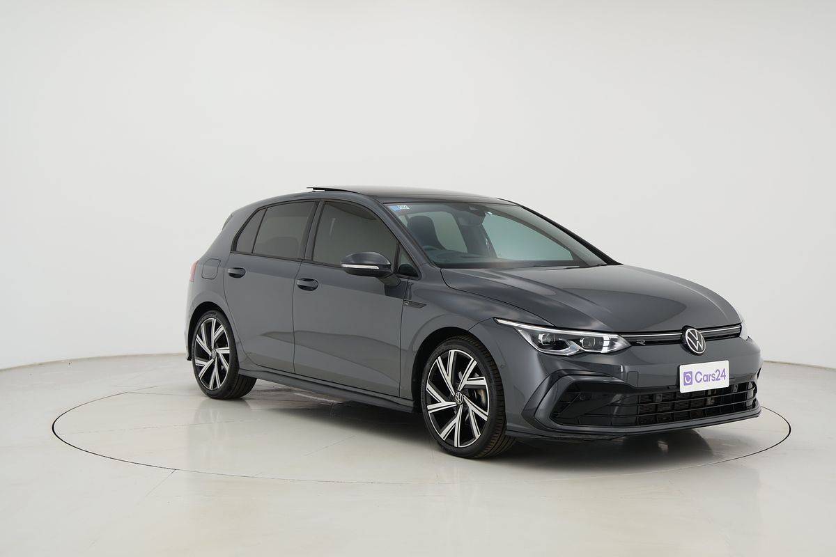 2021 Volkswagen Golf 110TSI R-Line 8