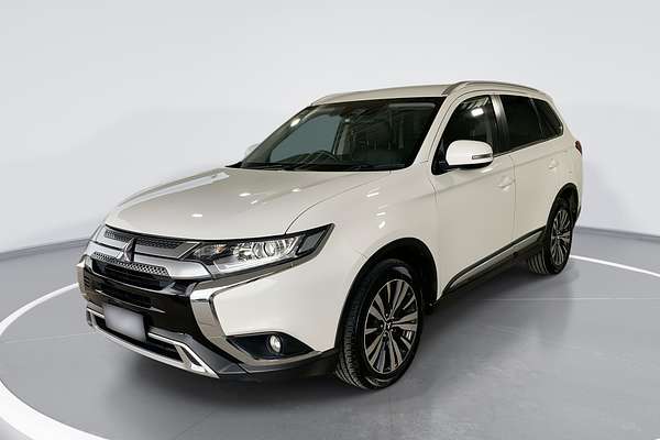 2020 Mitsubishi Outlander LS ZL