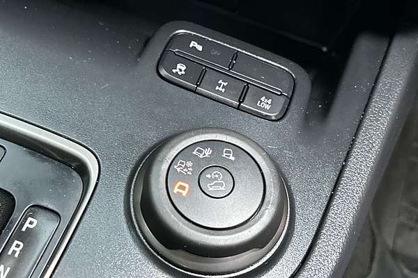 2021 Ford Everest Sport UA II 3.2L thumb-16