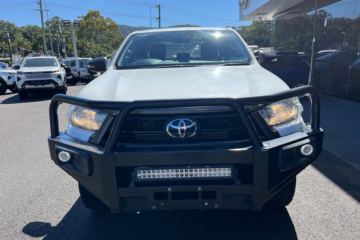 2022 Toyota Hilux SR GUN126R