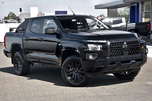 2025 Mitsubishi Triton GLX-R MV 4X4