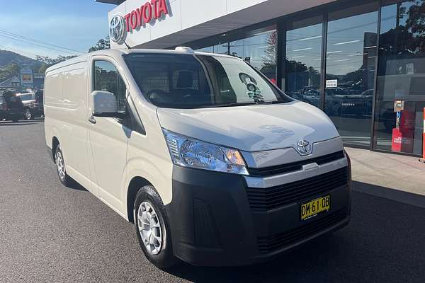 2024 Toyota Hiace GDH300R LWB