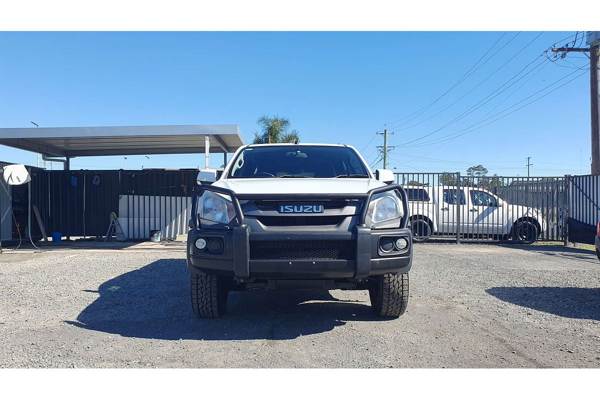 2017 Isuzu D-MAX SX High Ride  Rear Wheel Drive