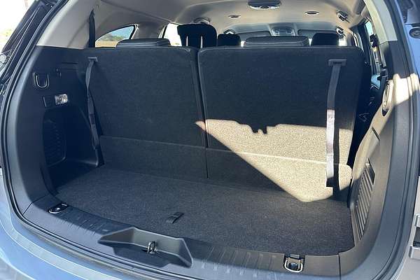 2024 Isuzu MU-X LS-T thumb-14