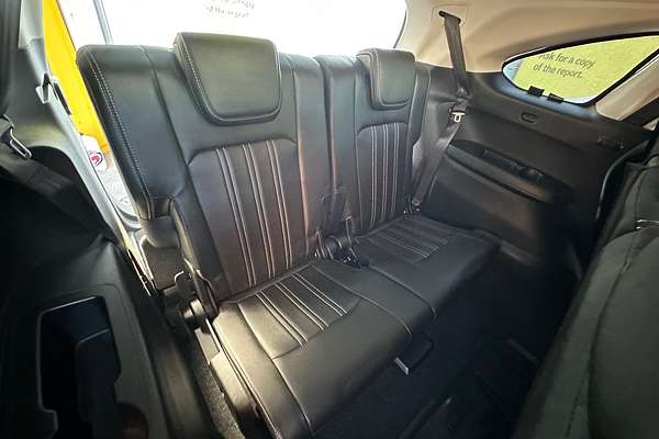 2024 Isuzu MU-X LS-T thumb-15