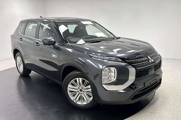 2025 Mitsubishi Outlander PHEV ES ZM