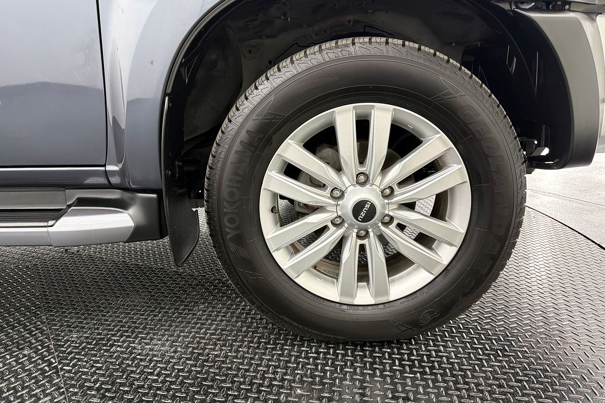 2018 Isuzu MU-X LS-T